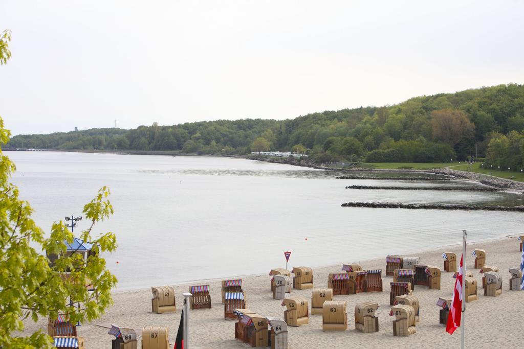 Strandhotel Seeblick, Ostseebad Heikendorf Esterno foto